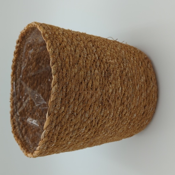 Natural Woven Grass Planter Pot Wastebasket Trash Can Vegan Sustainable Upcycled - Picture 3 of 6